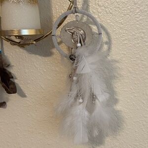 Elegant White Dreamcatcher Wall Decor